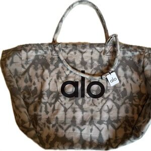 ALO Yoga Gray Tie Dye Tote Bag